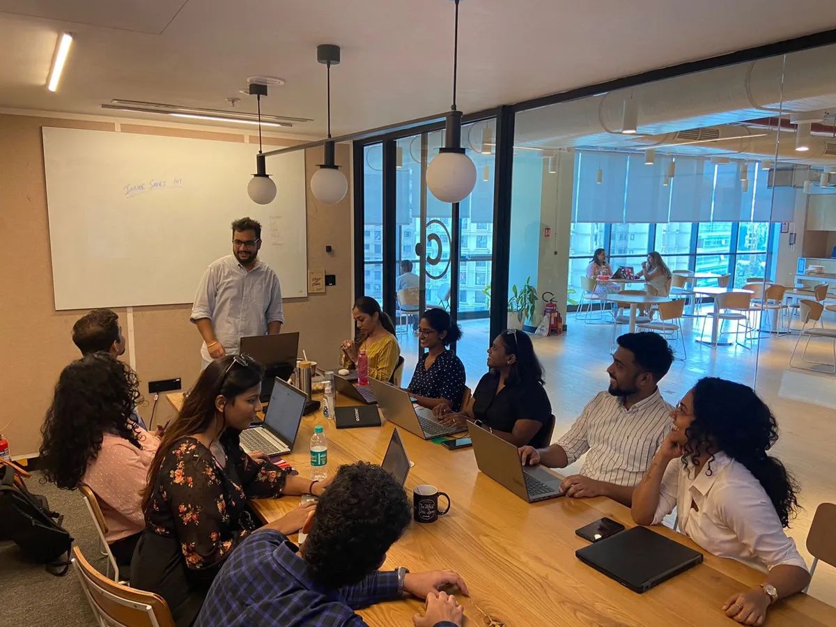 Shobhit Gupta leading a strategy and planning session with the sales team at GoComet